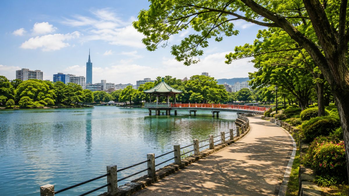 天神から大濠公園へ。カフェと美術館で心満たす夫婦デート